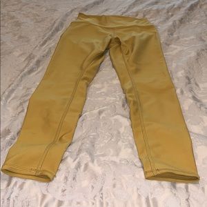 Alo yoga airlift leggings.